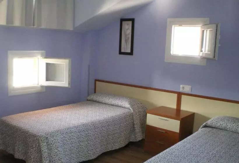 Apartamentos Bañugues