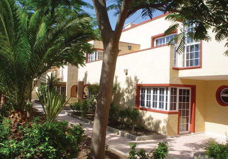 Apartamentos Maxorata Beach