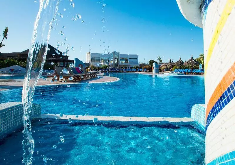 HL Club Playa Blanca