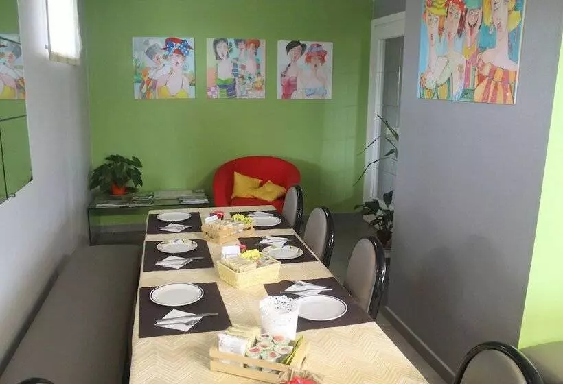 Отель Albergo Residence Isotta