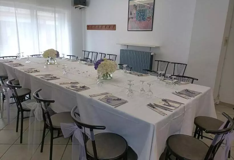 Отель Albergo Roma