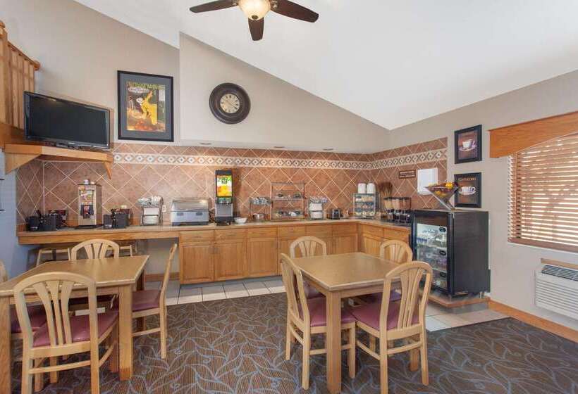 فندق Americinn By Wyndham North Branch