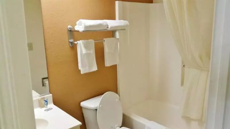 Отель Country Hearth Inn & Suites Augusta