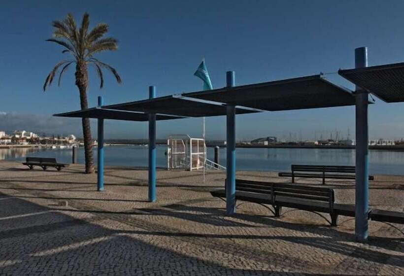 هتل Portimão Center