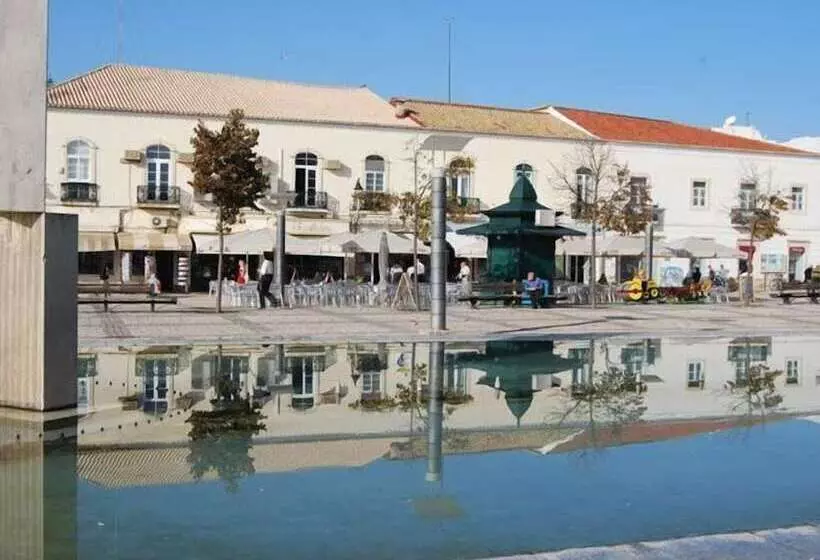 酒店 Portimão Center