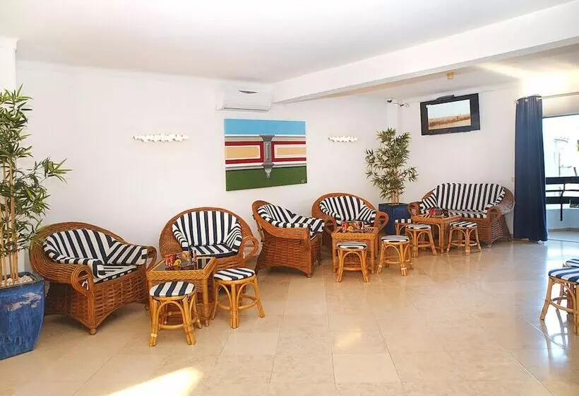 酒店 Portimão Center