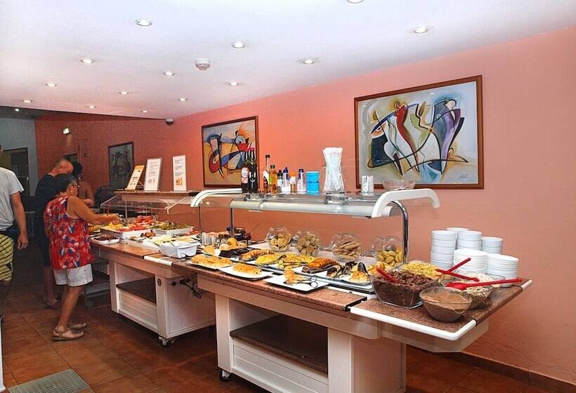 هتل Portimão Center