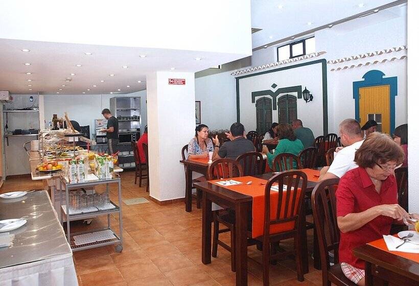 هتل Portimão Center