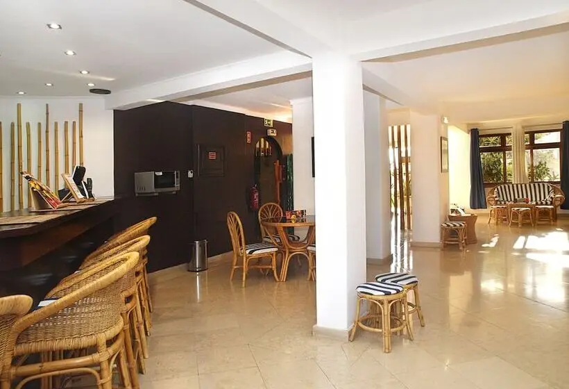 ホテル Portimão Center