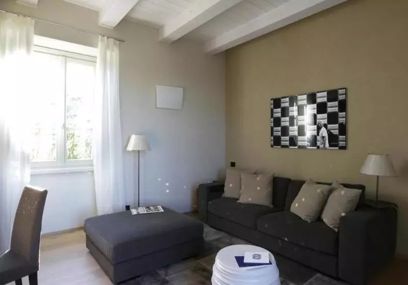 Отель Relais San Maurizio