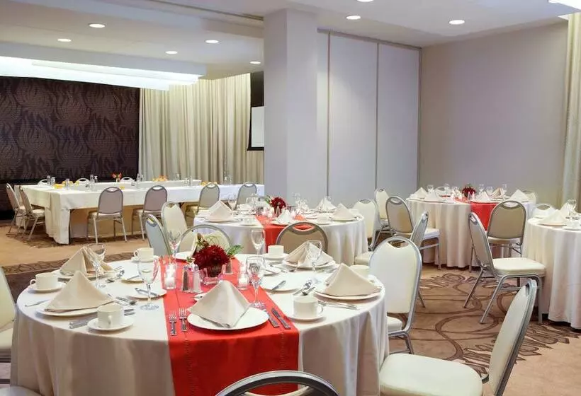 هتل The Shelburne Sonesta New York