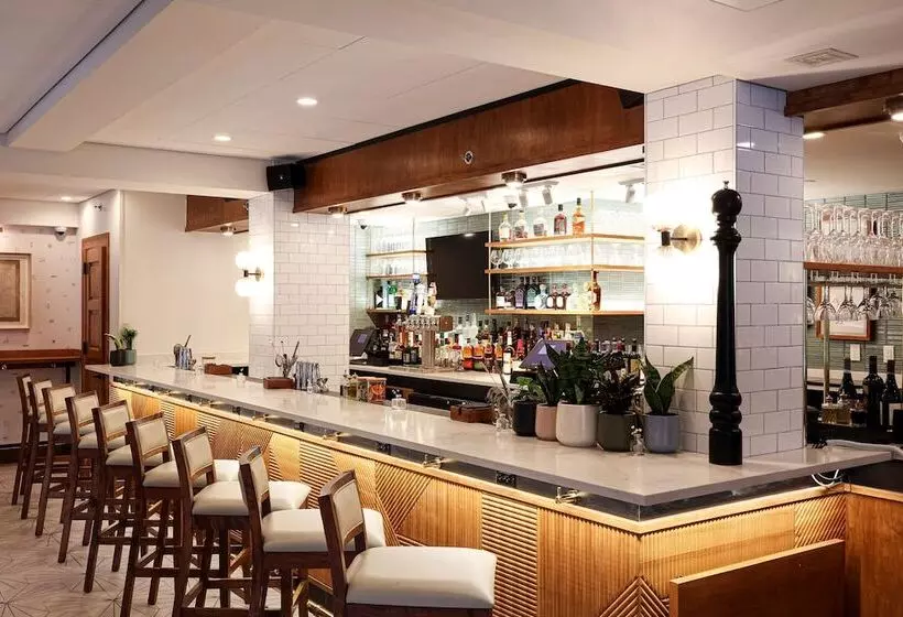 هتل The Shelburne Sonesta New York