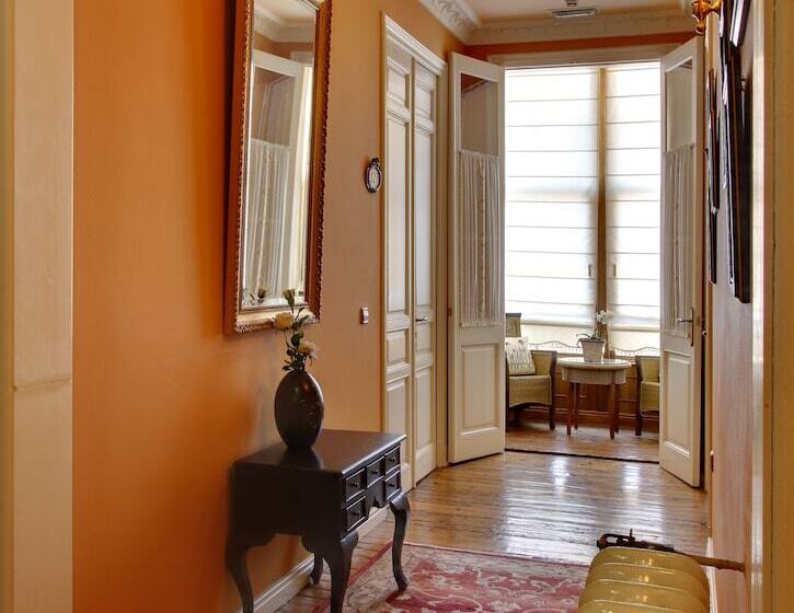 فندق Villa De Luarca