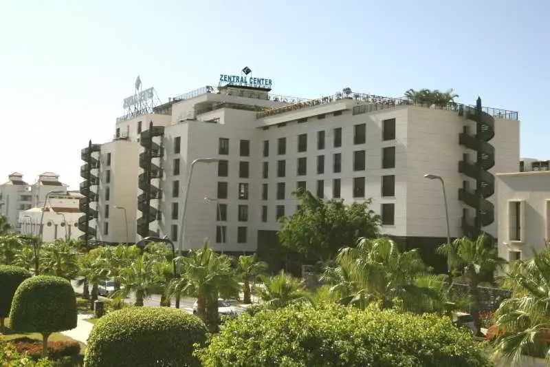 هتل Zentral Center  Adults Only