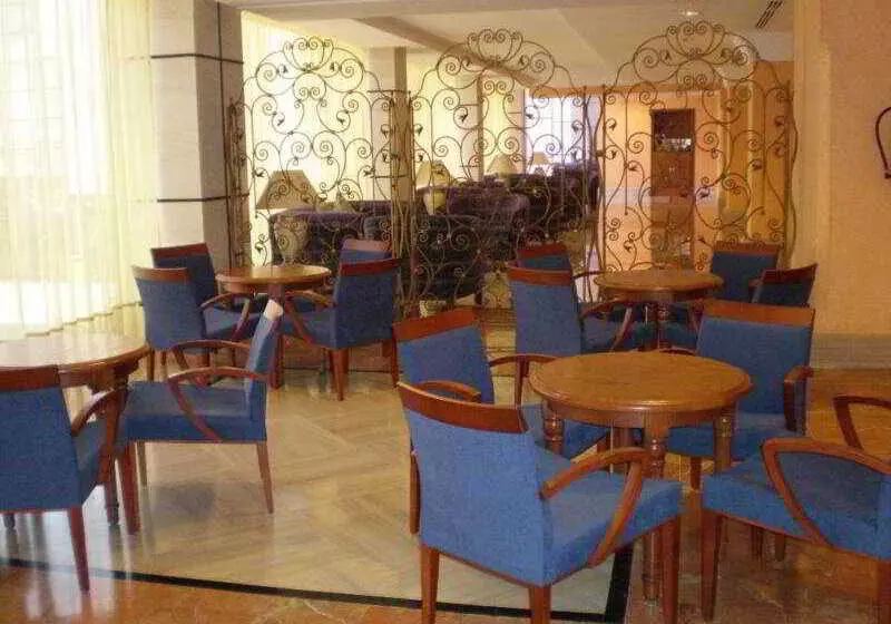 هتل Zentral Center  Adults Only