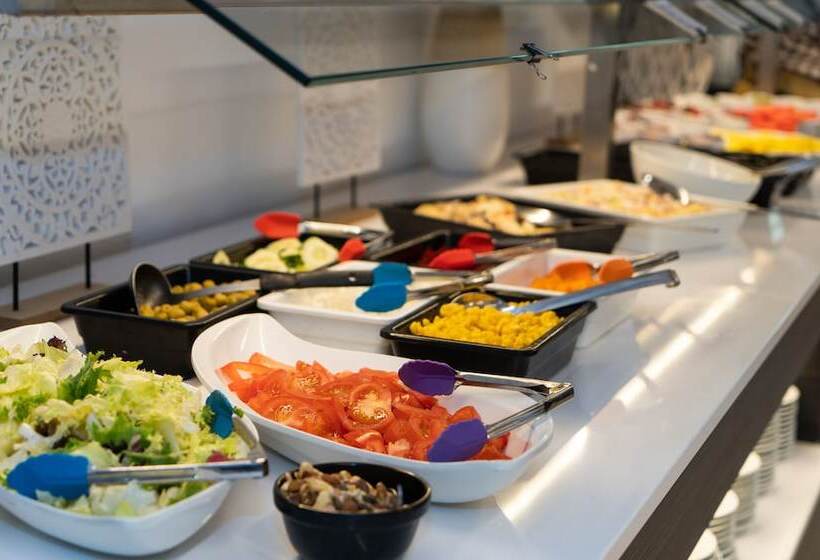 Medplaya Aparthotel Sant Eloi