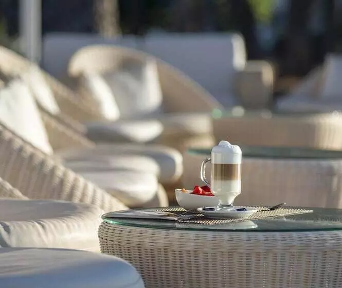 Melbeach Hotel & Spa   Adults Only