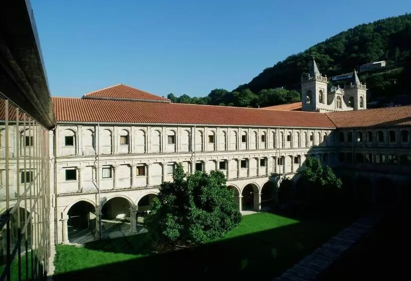 Parador De Santo Estevo