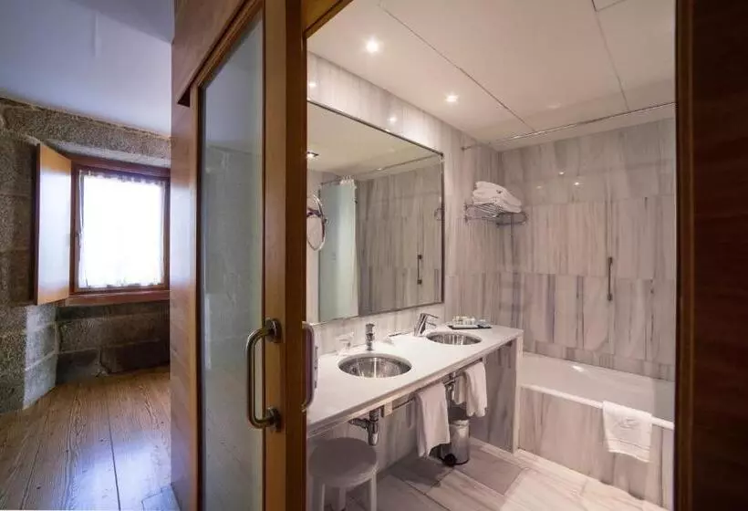 Parador De Santo Estevo