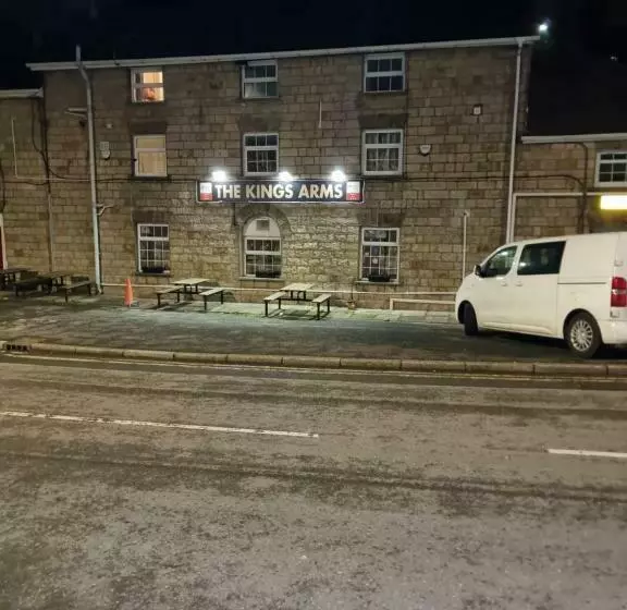 ユースホステル Kings Arms Guest House Ebbw Vale