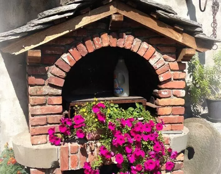 هتل Agriturismo La Grange
