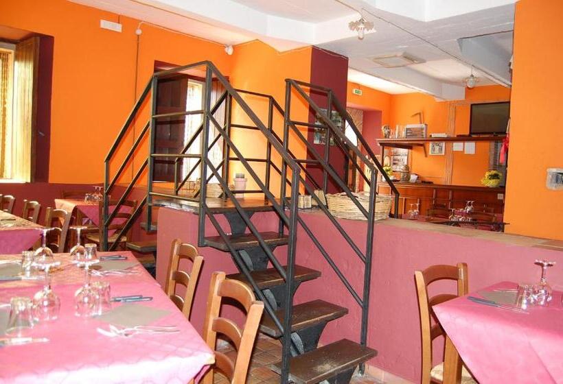 هتل Agriturismo Parra