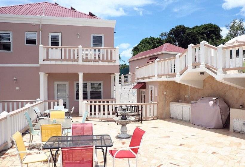 هتل Burcasa: Bed & Breakfast