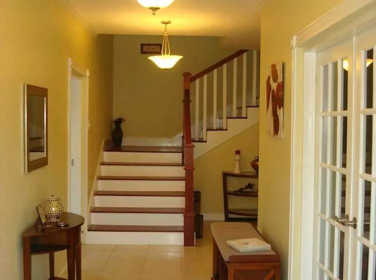 هتل Burcasa: Bed & Breakfast