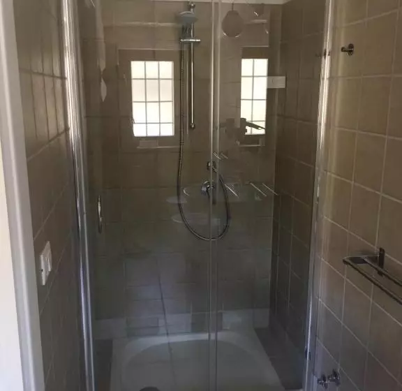 Hotelli La Peschiera B&b