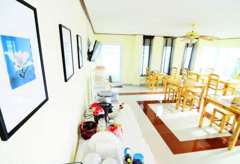 בית מלון כפרי Laksasuk House