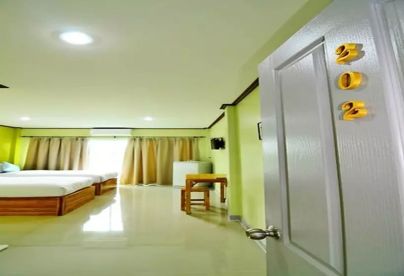 هتل Laksasuk House