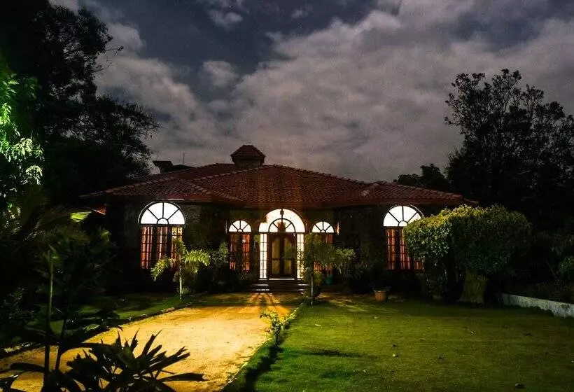 Hotelli Mf Estate Holiday Bungalow