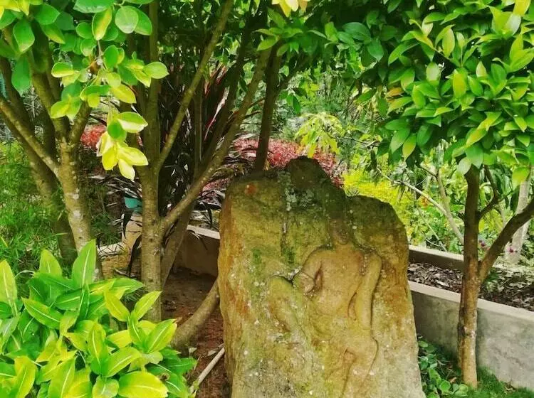 Hotelli Mf Estate Holiday Bungalow