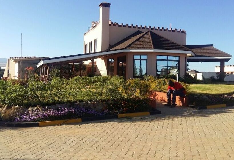 هتل Regency Mount Kenya