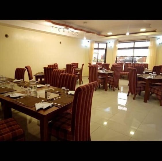 هتل Regency Mount Kenya