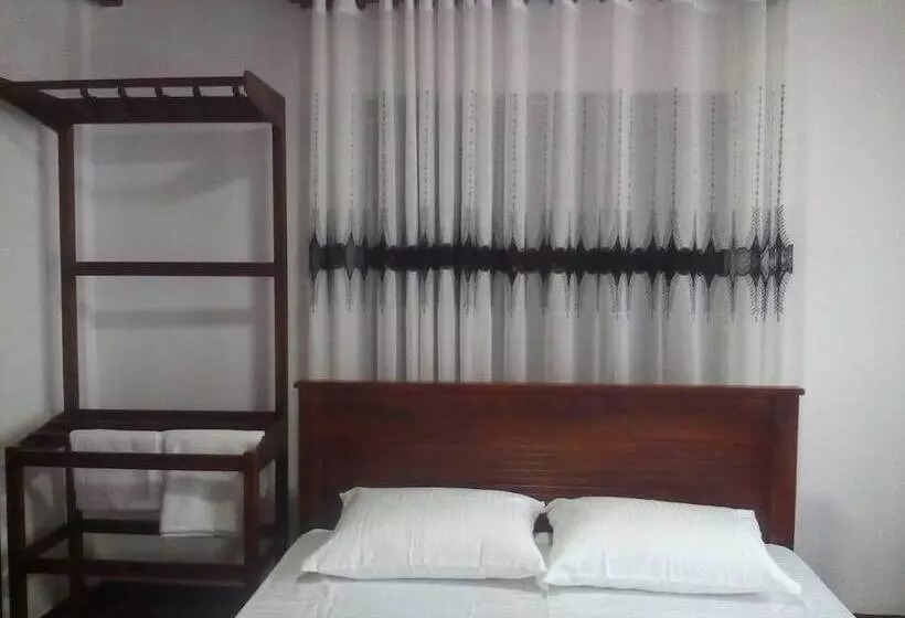 ホテル Walawwa Guest House