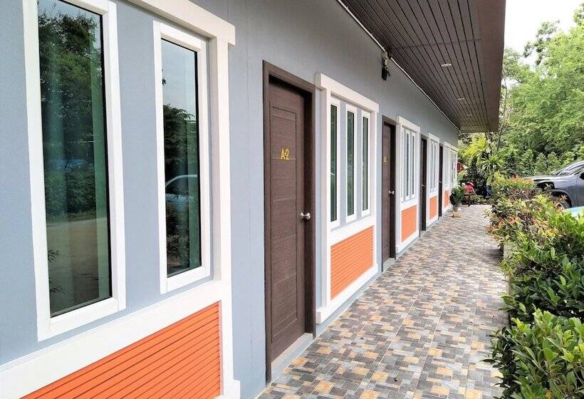 Rossarin Garden Resort 2