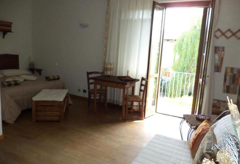 ホテル Agriturismo Cascina Knec