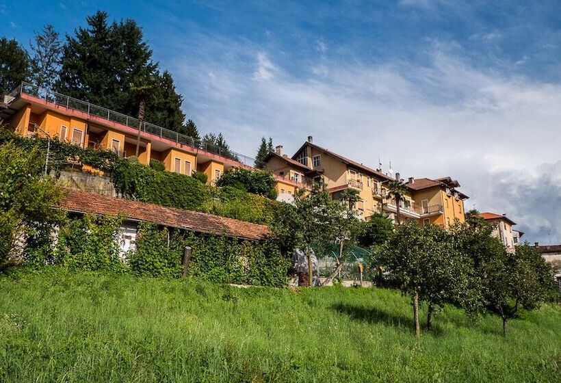 فندق Albergo Ristorante Monterosa