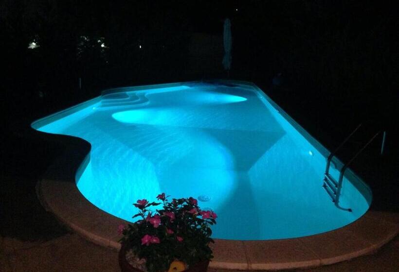 בית מלון כפרי Glamour Bed & Breakfast