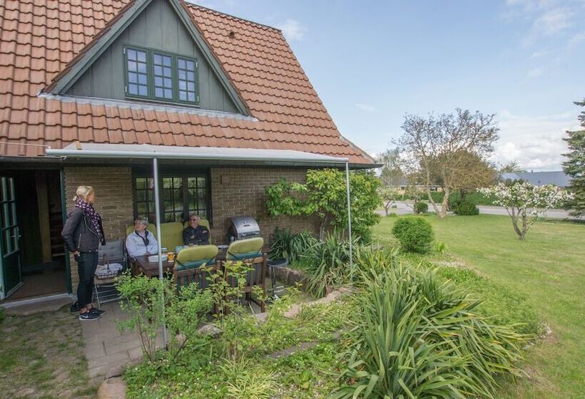 ホテル Guesthouse Fensmark V/helge Sahl