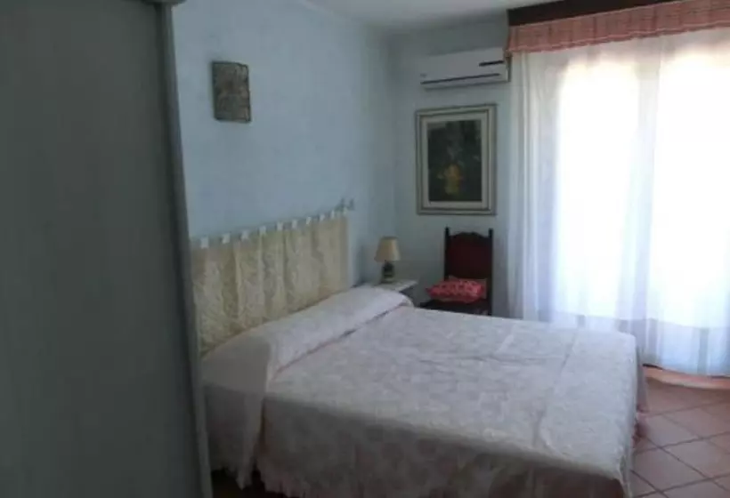 ホテル La Grotta Delle Fate