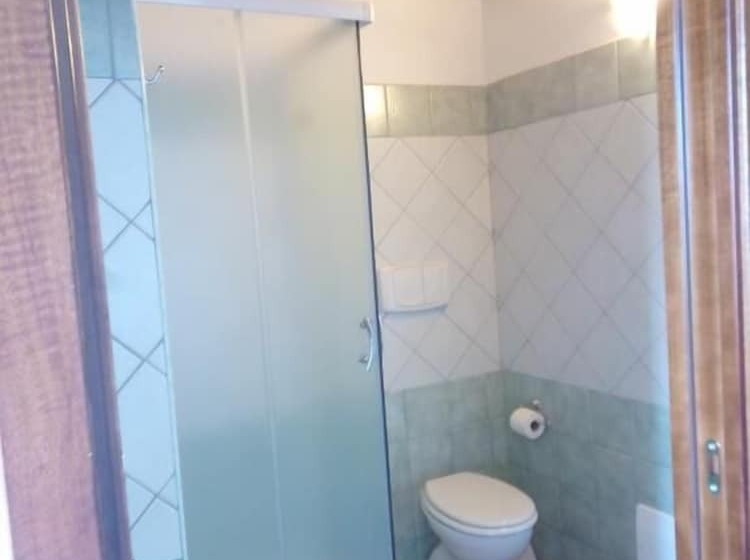 هتل La Grotta Delle Fate