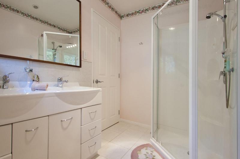 בית מלון כפרי On The Beach Bed & Breakfast