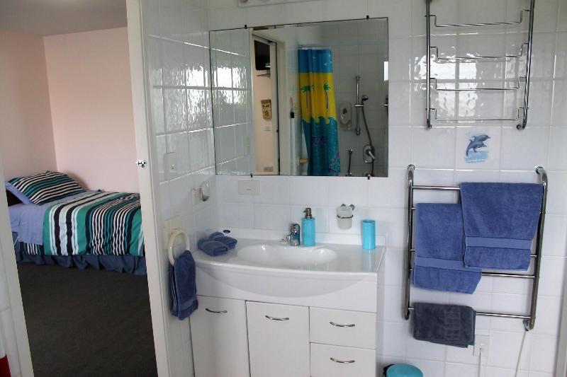 בית מלון כפרי On The Beach Bed & Breakfast