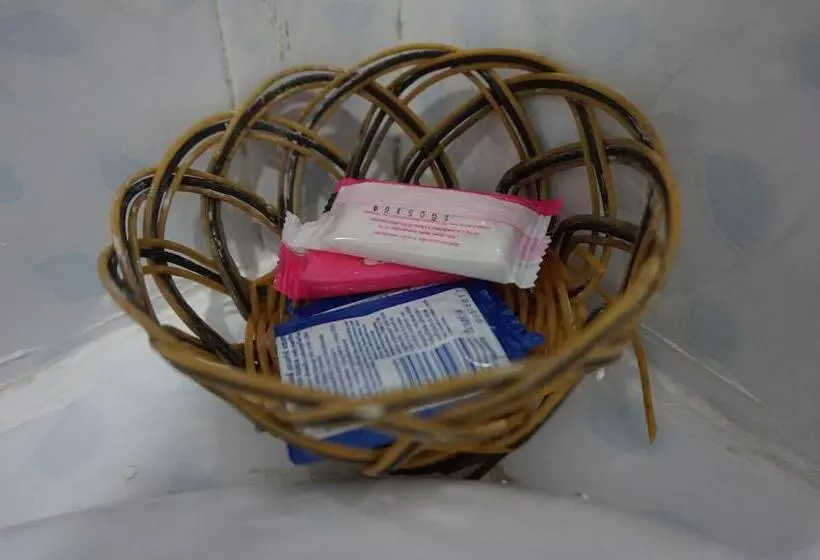 ホテル Pornnarumirt