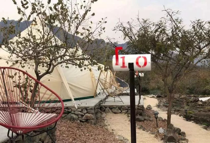 ホテル Tendo Glamping