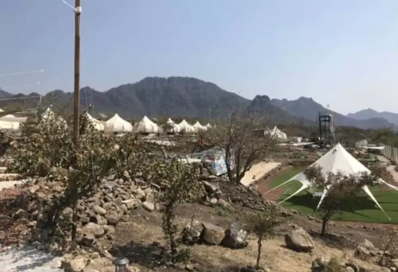 ホテル Tendo Glamping