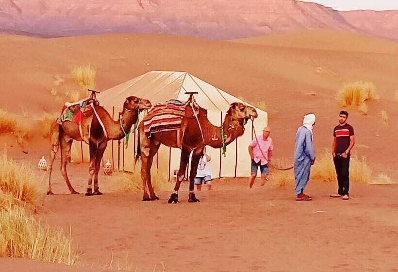 호텔 Tinfou Desert Camp