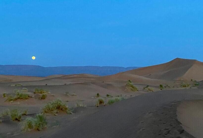 호텔 Tinfou Desert Camp